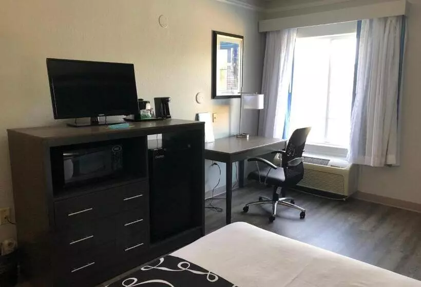 اتاق استاندارد با تخت بزرگ, La Quinta By Wyndham Pcb Coastal Palms