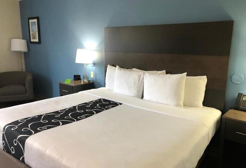 스탠다드 룸 킹사이즈 침대, La Quinta By Wyndham Pcb Coastal Palms