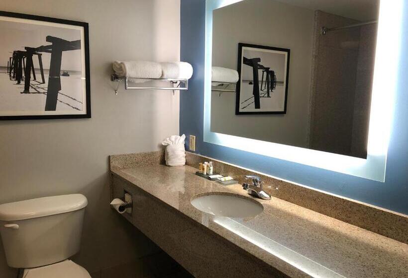 Стандартный Номер Кровать Кинг, La Quinta By Wyndham Pcb Coastal Palms