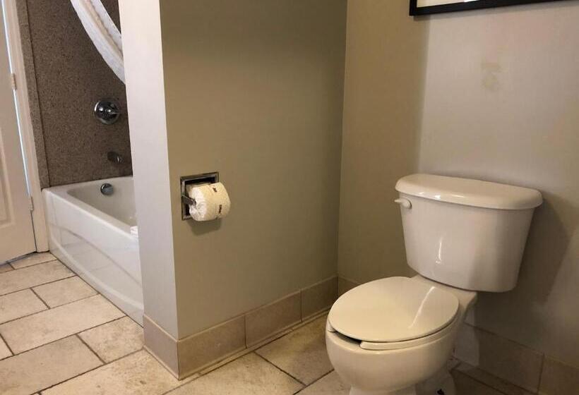 Люкс Кровать Кинг, La Quinta By Wyndham Pcb Coastal Palms