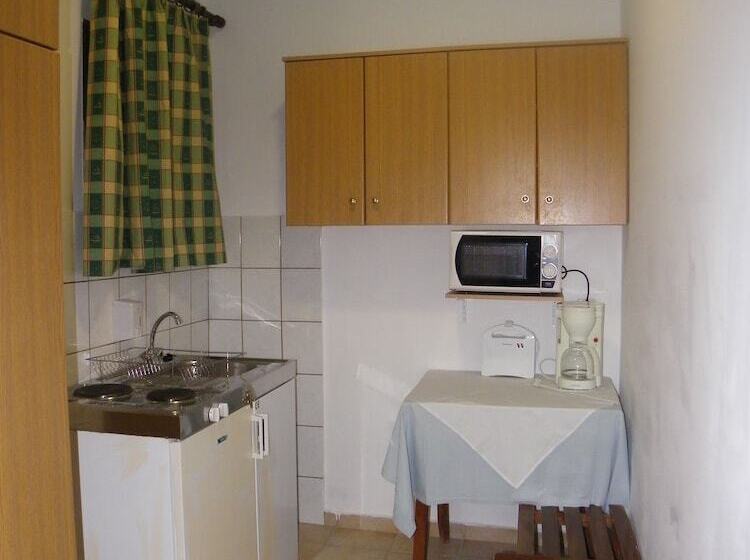 Studio Standard, Mirabelle