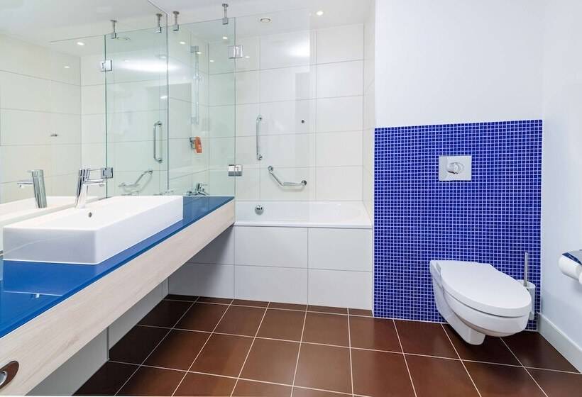 Номер Superior с Видом, Park Inn By Radisson Krakow
