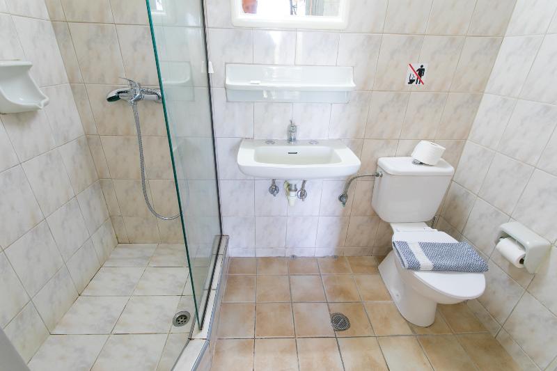 标准三人间, City Plus Rhodes