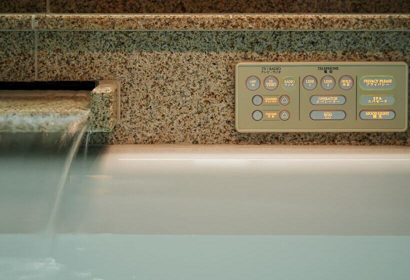 جناح ديلوكس, The Peninsula Tokyo