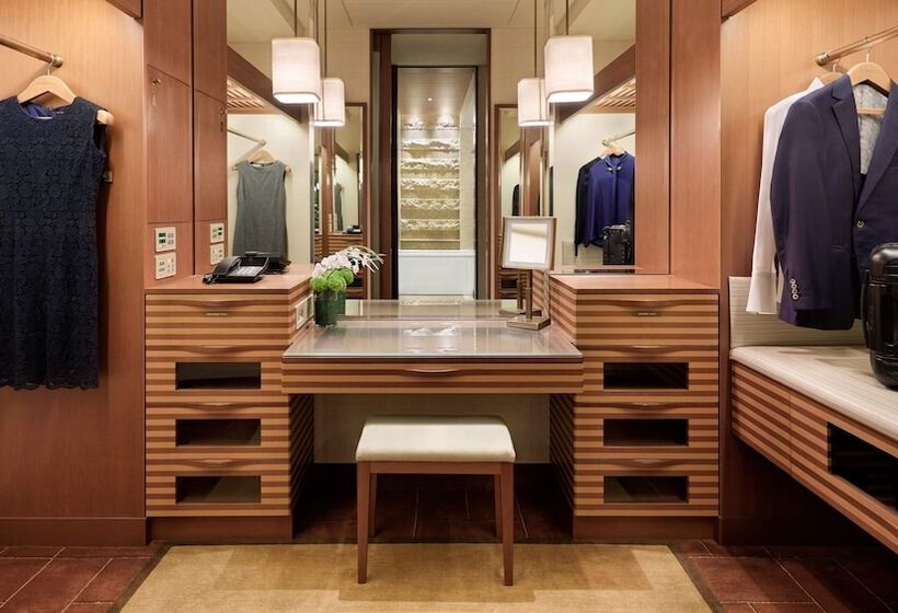 Номер Deluxe, The Peninsula Tokyo
