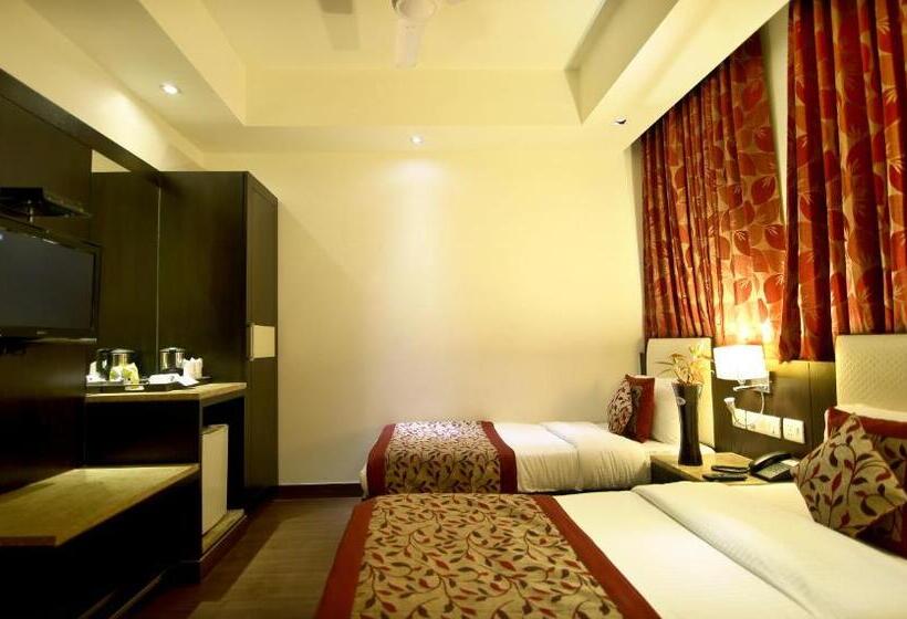 اتاق لوکس, The Prime Balaji Deluxe At New Delhi Railway Station   Free Airport Pickup