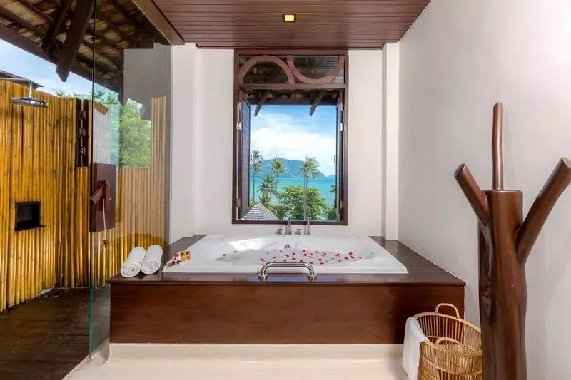 ویلای دلوکس 1 خوابه با چشم‌انداز دریا, The Vijitt Resort Phuket   Sha Extra Plus