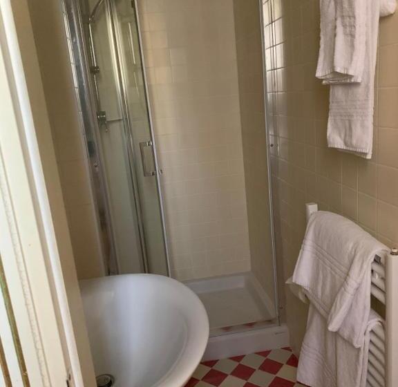 Standard Kolmen Hengen Huone, Casa Margot