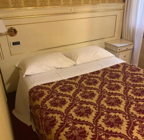 Standard Kolmen Hengen Huone, Casa Margot