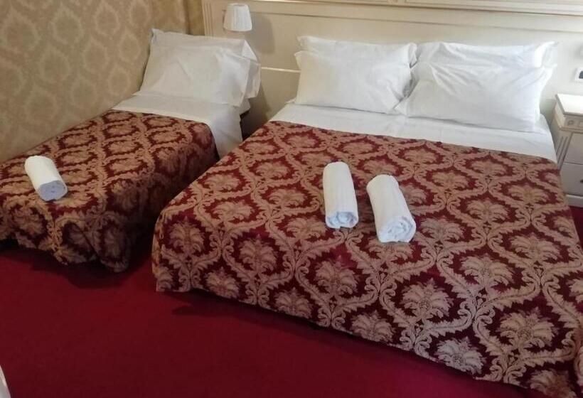 Standard Neljän Hengen Huone, Casa Margot