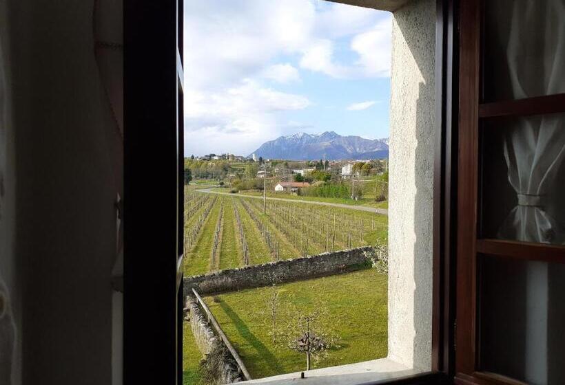 جناح عائلي, Agriturismo Borgo Floreani