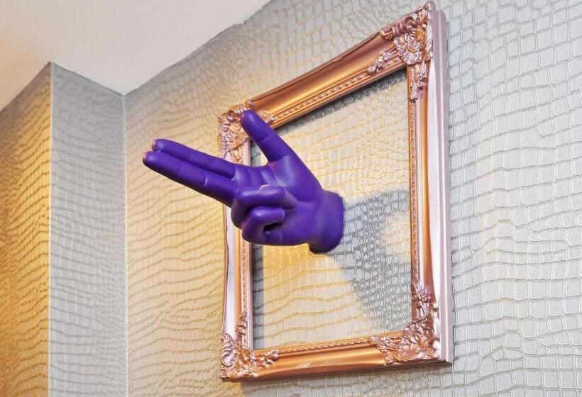 Люкс Superior, Townhouse Plus @ Lower Beth Street Stoke