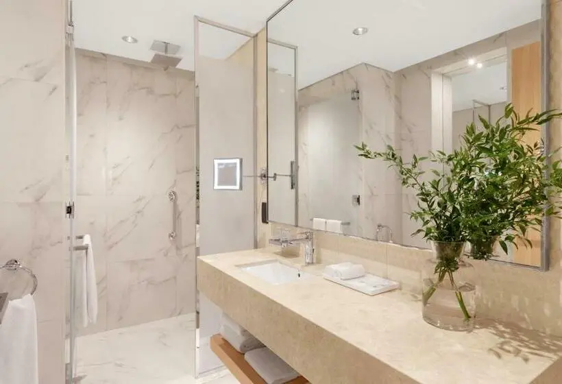 آپارتمان 1 خوابه, Adagio Premium The Palm