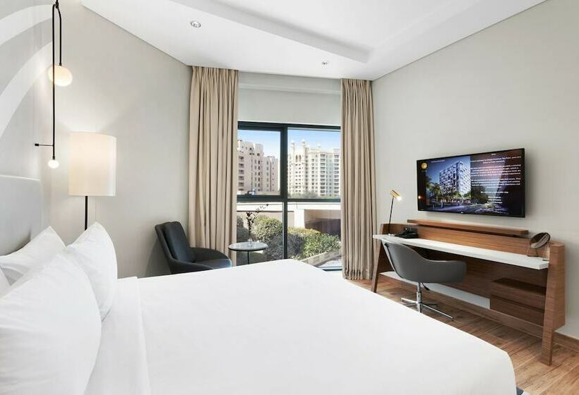 استودیوی لوکس, Adagio Premium The Palm