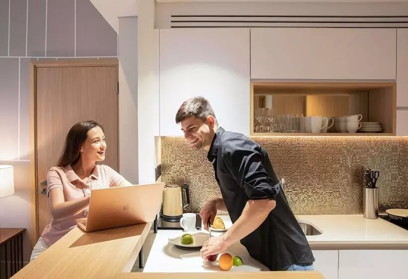 آپارتمان 1 خوابه, Adagio Premium The Palm