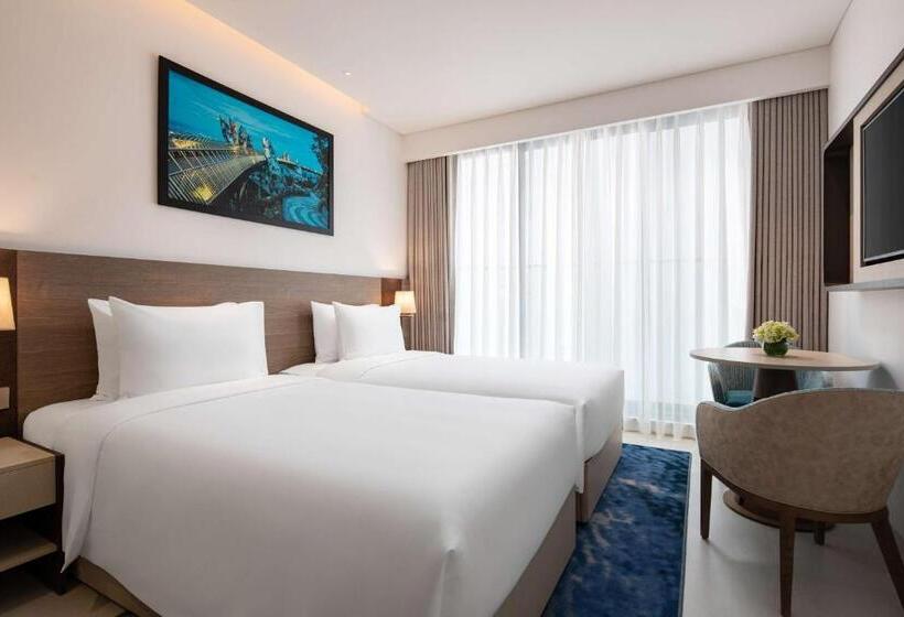 Deluxe Zimmer mit Meerblick, Radisson Hotel Danang