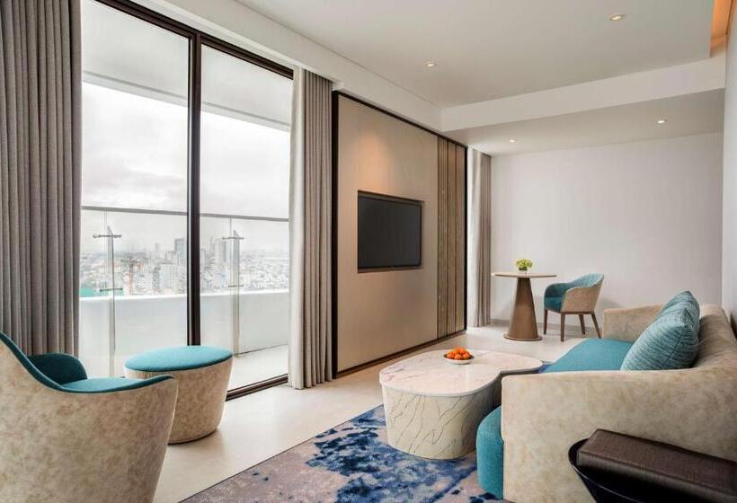 Executive Suite Meerblick, Radisson Hotel Danang