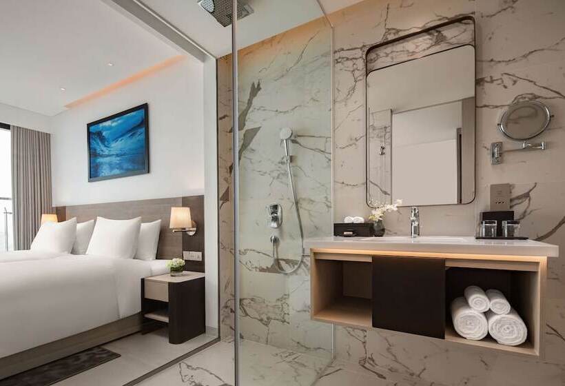 Deluxe Zimmer mit Meerblick, Radisson Hotel Danang