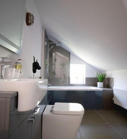 스탠다드 룸 킹사이즈 침대, The Riverside Rooms