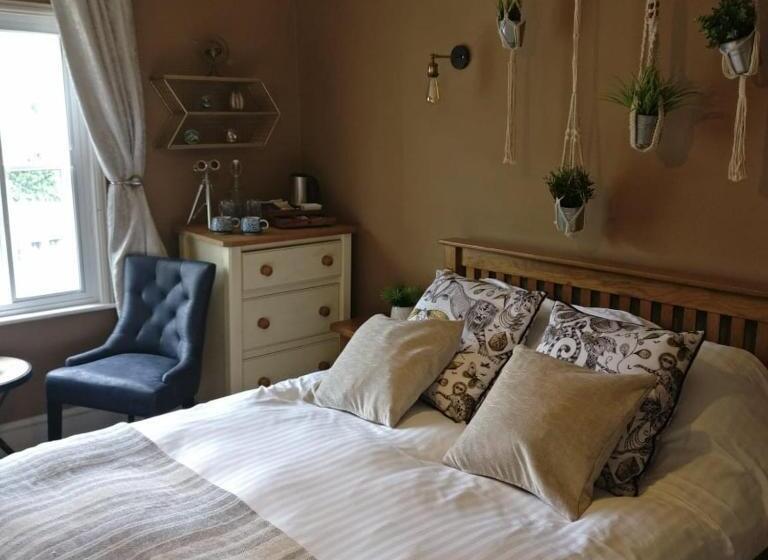 스탠다드 룸 킹사이즈 침대, The Riverside Rooms