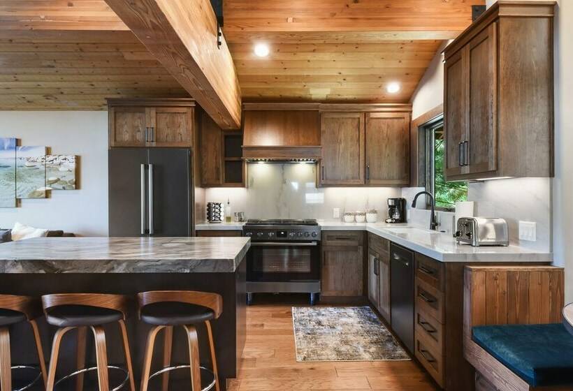 خانه 1 خوابه, Shoreline Vista