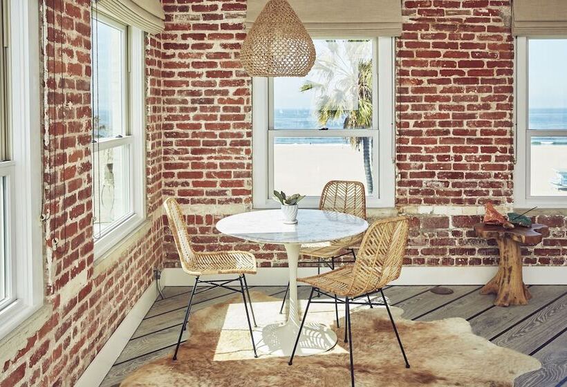 海景标准平房, Venice V