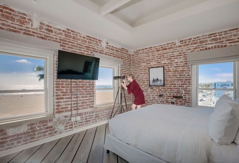 海景标准平房, Venice V