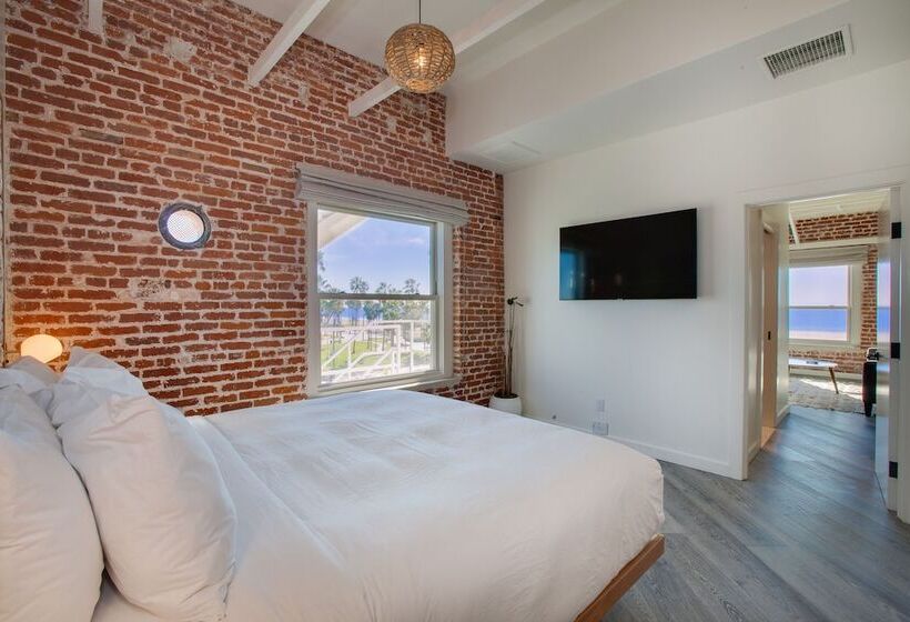 海景套房, Venice V