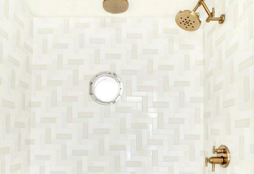 标准间侧面带海景, Venice V