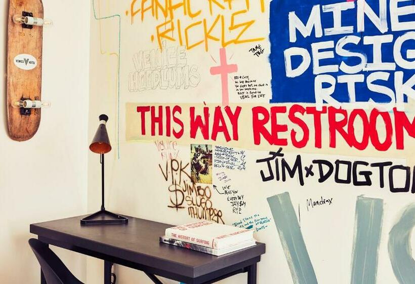 海景套房, Venice V