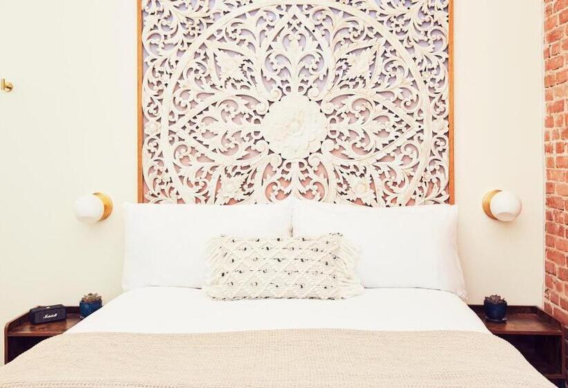 标准间侧面带海景, Venice V