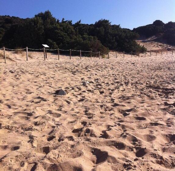 חדר אקונומי, La Ginestra Chia B&b