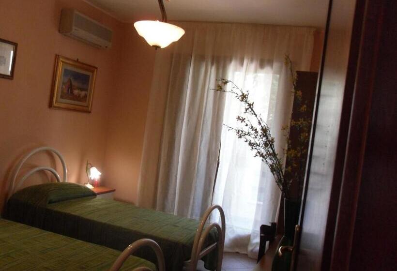 Номер Economy, La Ginestra Chia B&b