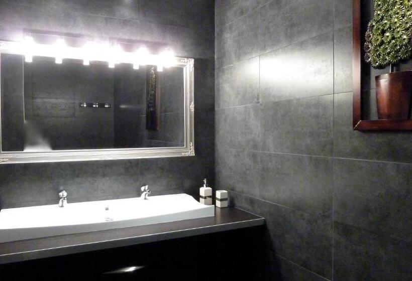 Номер Deluxe, La Cascade De Hauterive