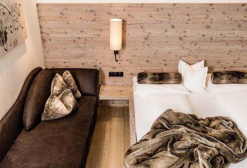 古典房间, Arthotel Anterleghes Gardenahotels