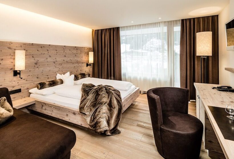 Quarto Clássico, Arthotel Anterleghes   Gardenahotels
