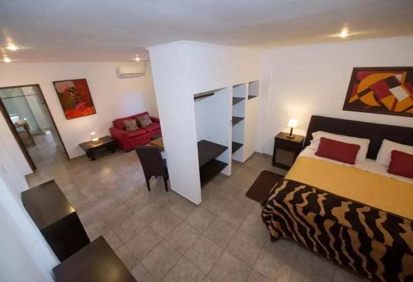 سوییت, Boutique Hotel De La Fonte By Nordic