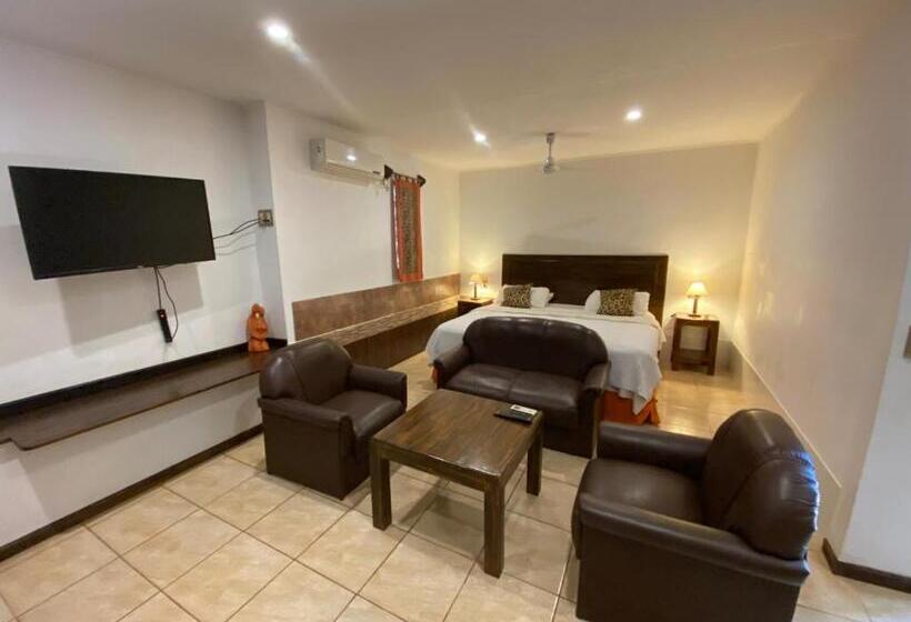 חדר סטנדרט לארבעה, Boutique Hotel De La Fonte By Nordic