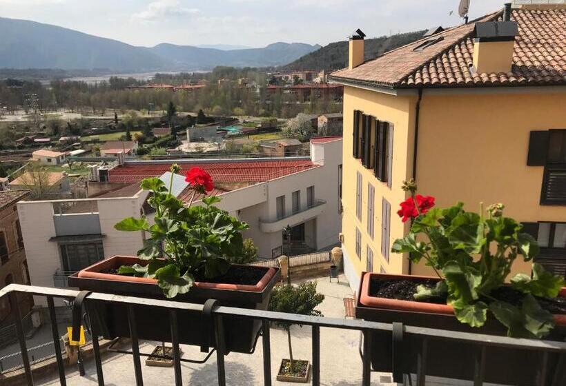 高级大房间, Fonda Can Fasersia