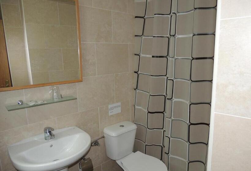 חדר סופריור, Fonda Can Fasersia