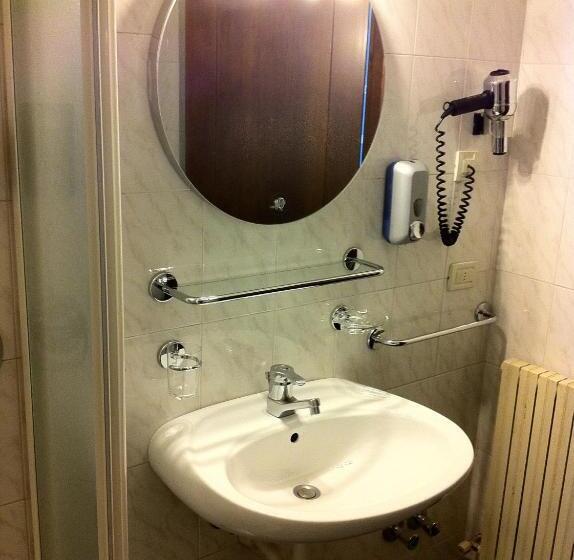 스탠다드 트리플 룸, Baita Clementi