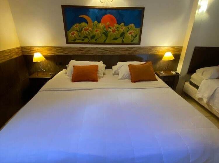 חדר סטנדרט לשלושה, Boutique Hotel De La Fonte By Nordic