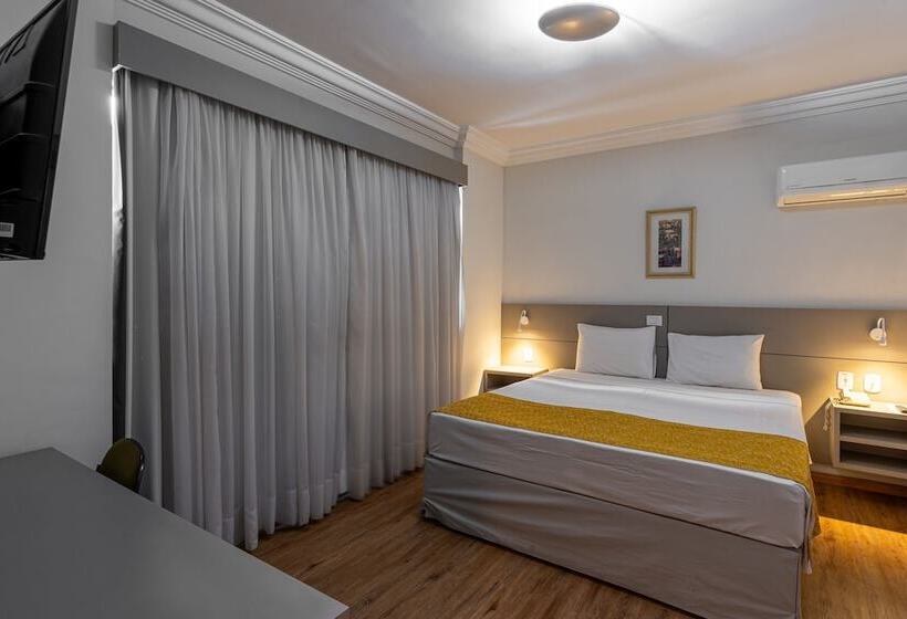 Номер Deluxe, Carlton Plaza São José Dos Campos