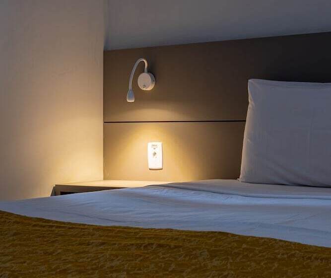 اتاق لوکس, Carlton Plaza São José Dos Campos