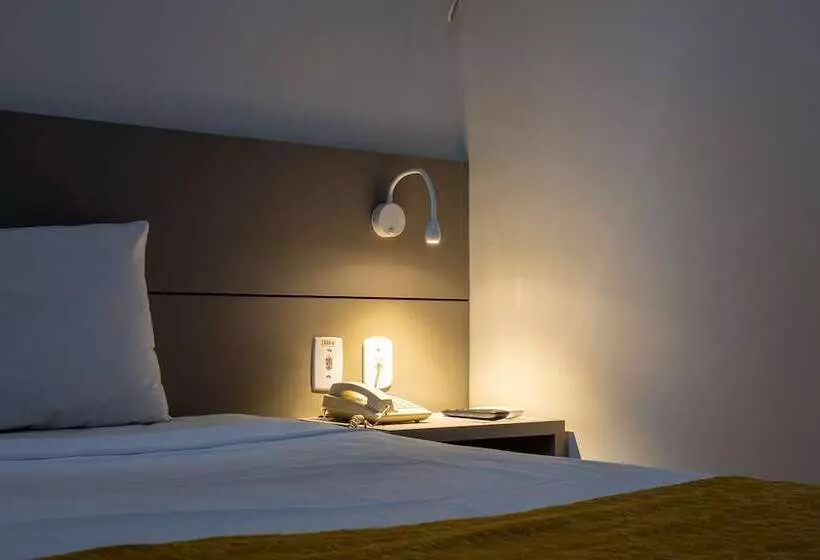 اتاق لوکس, Carlton Plaza São José Dos Campos