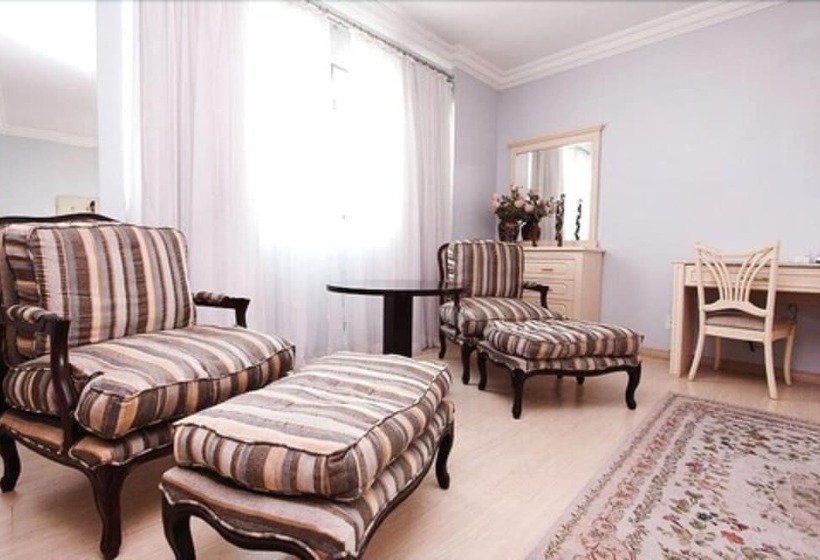 Люкс Сеньор, Carlton Plaza São José Dos Campos