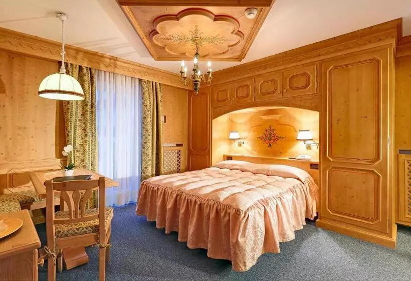 سوئیت جونیور با چشمانداز, Columbia & Spa