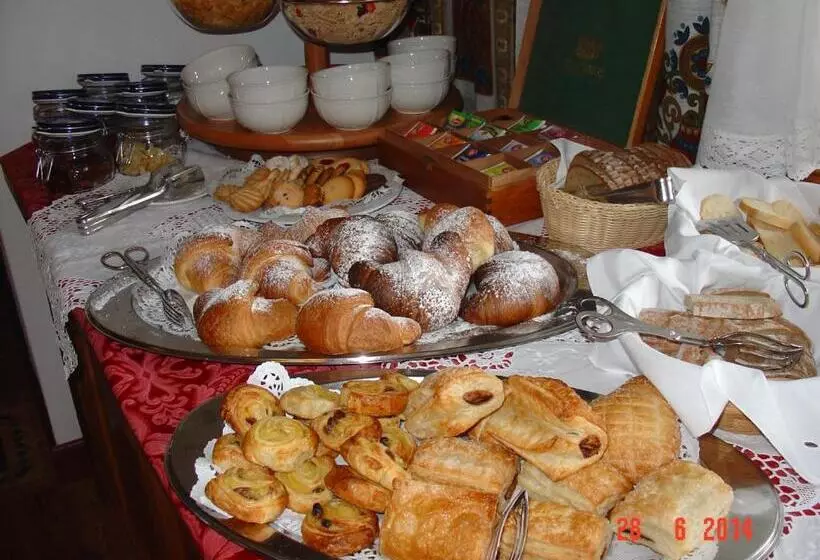 اتاق خانوادگی, Columbia & Spa