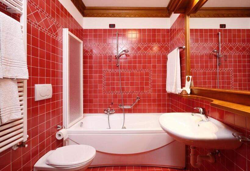 수피리어 룸 산전망, Columbia & Spa