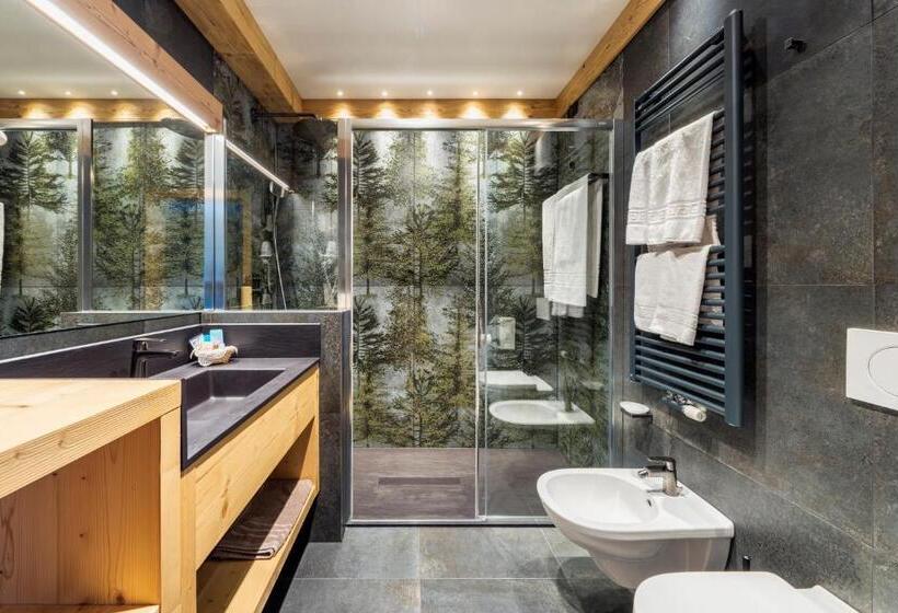 Полулюкс Повышенной Комфортности, Columbia & Spa